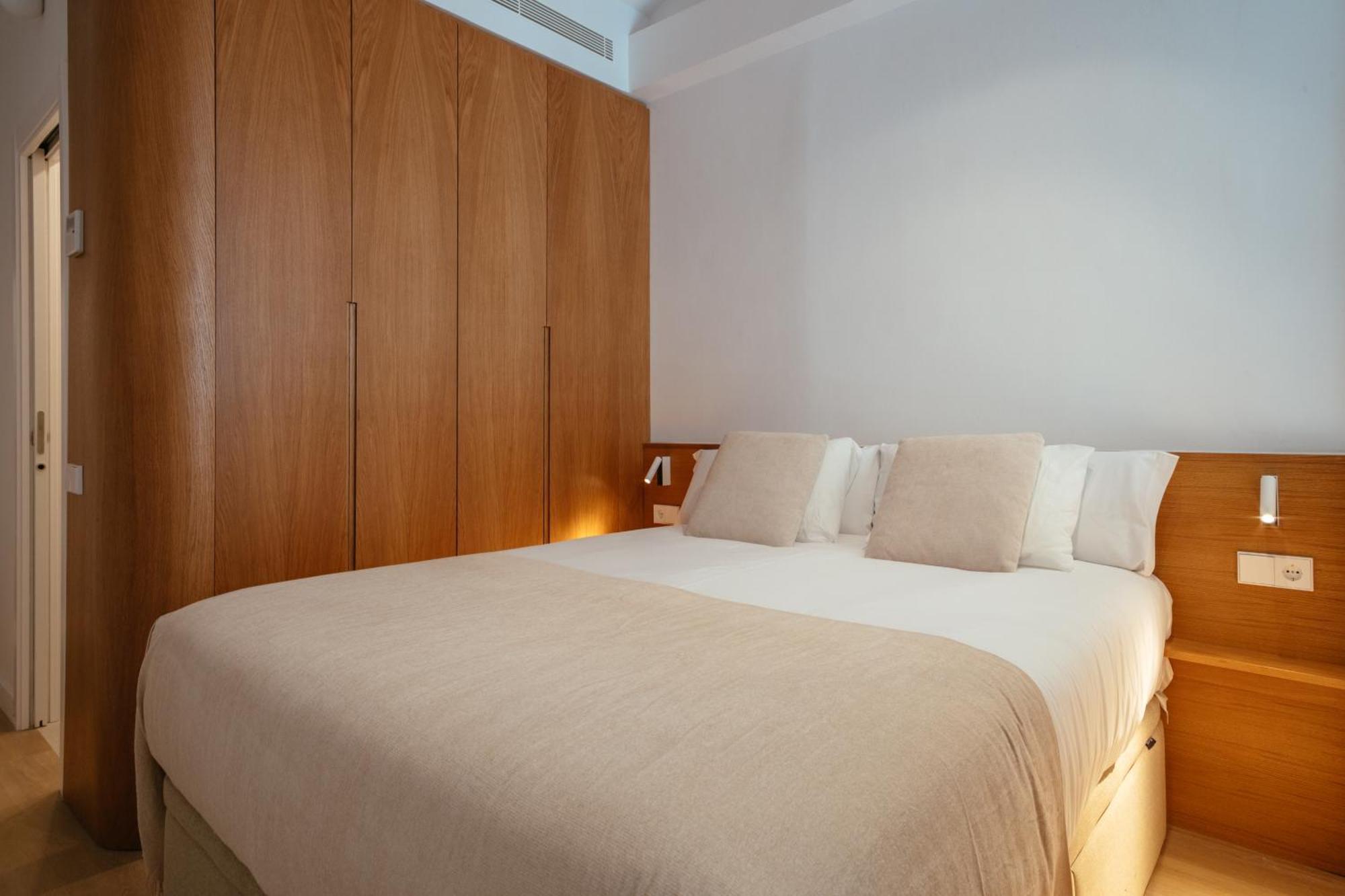 Apartament Newly Renovated Stylish Eixample - Great Location Barcelona Zewnętrze zdjęcie